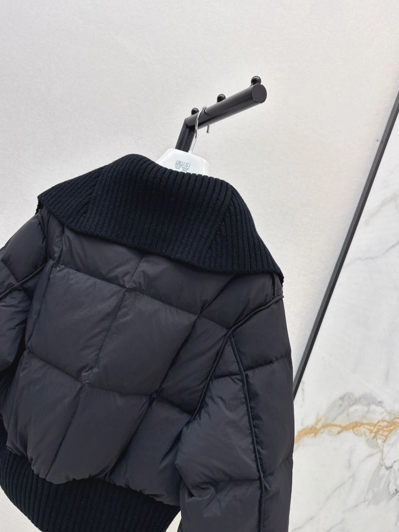 Durable Moncler Down Jackets 144028