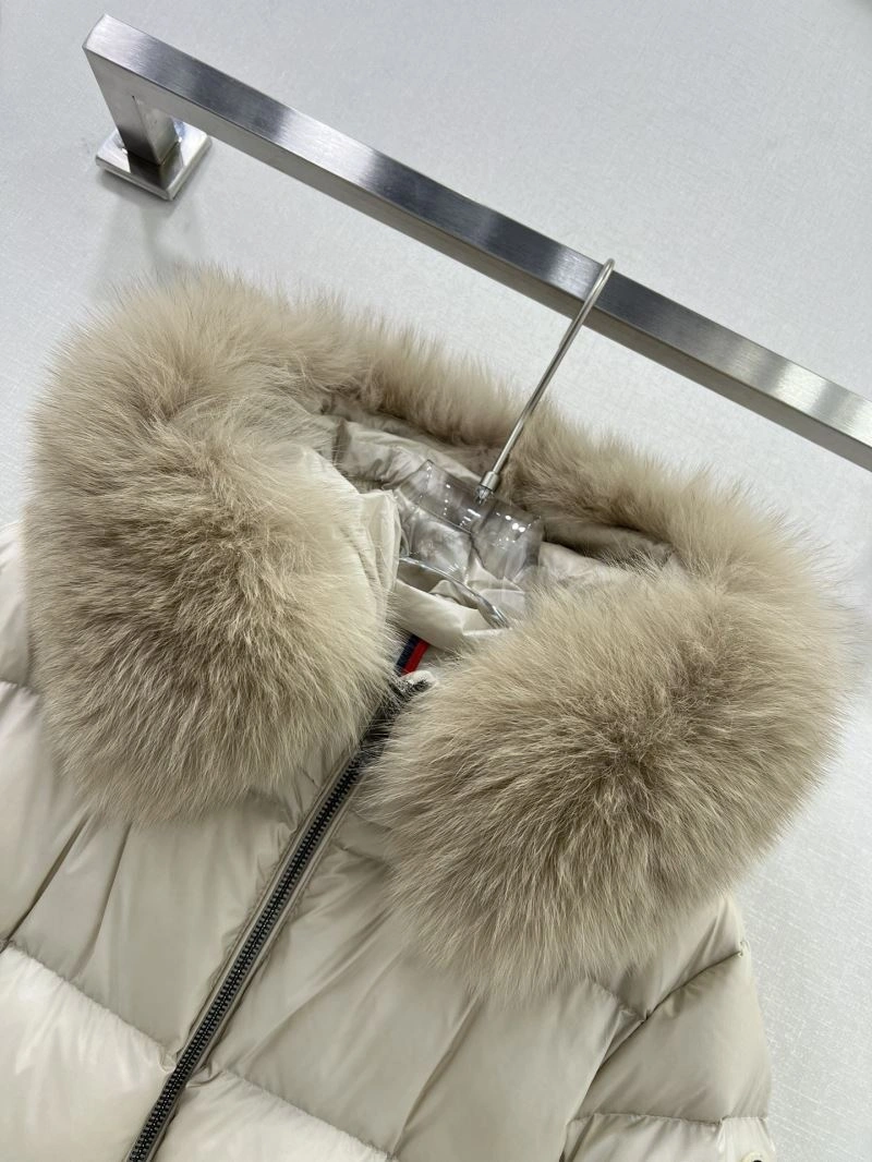WellDesigned Moncler Down Jackets 144017
