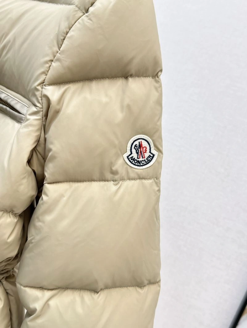Seasonal Moncler Down Jackets 144013