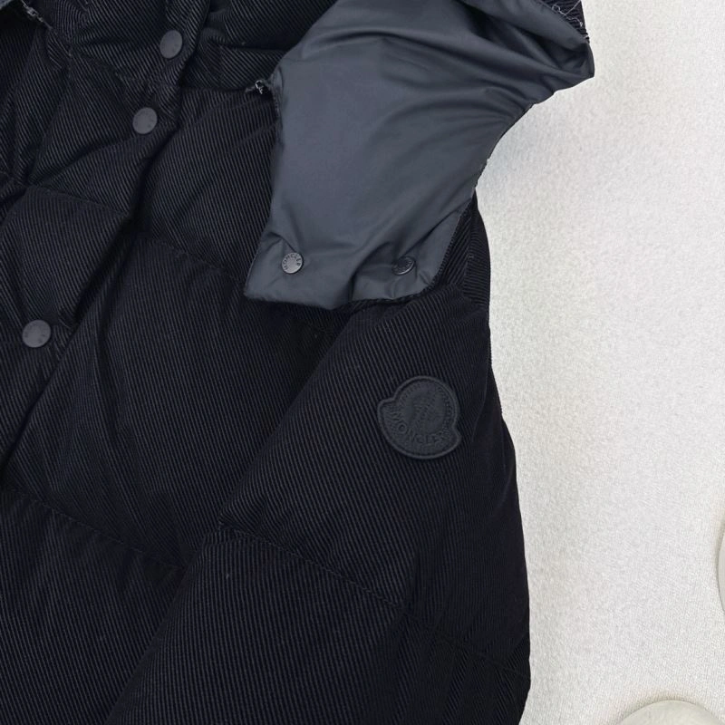Moncler Down Jackets GoodFit 144005