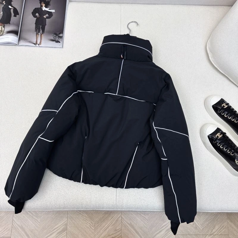 Moncler Down Jackets Neat 144009