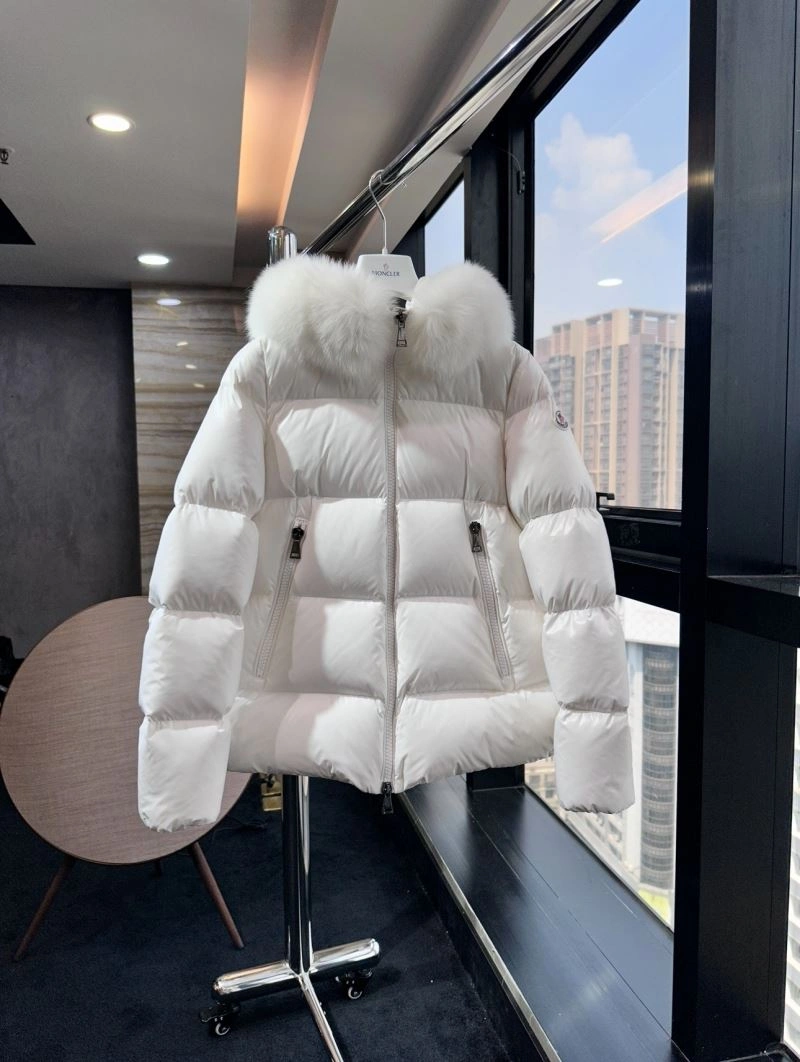 Moncler Down Jackets TimelessDesign 144015