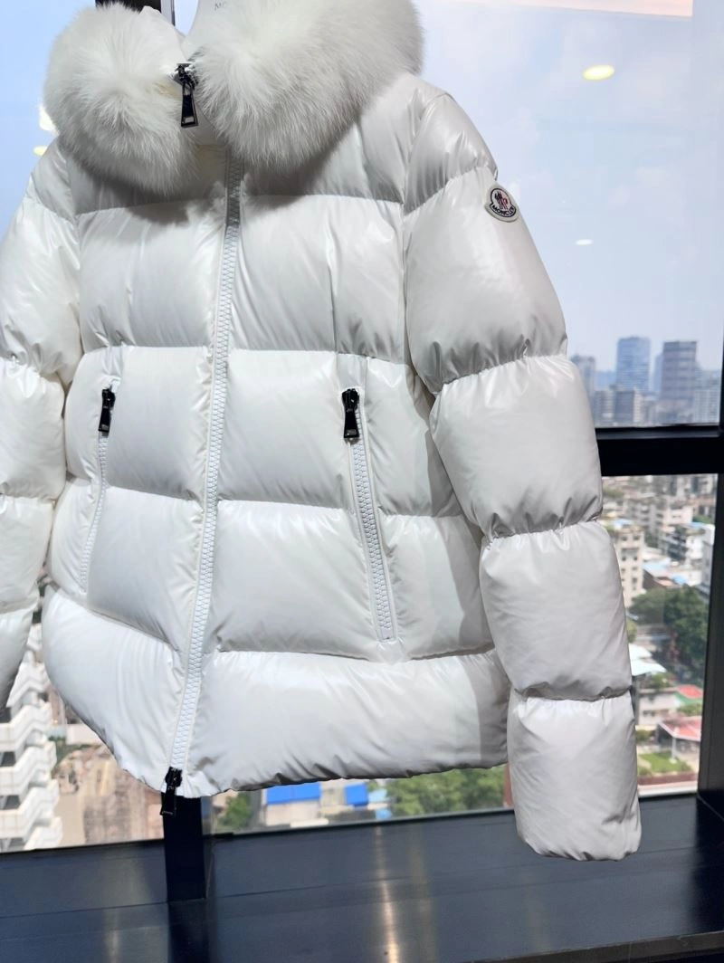 Moncler Down Jackets TimelessDesign 144015