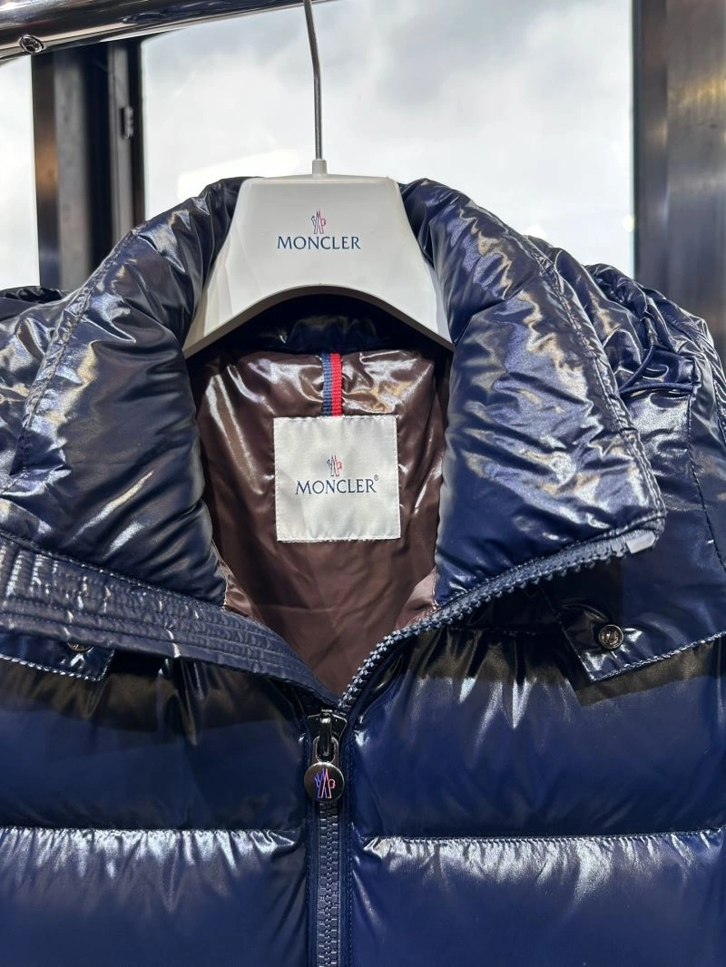 EasyCare Moncler Down Jackets 144003
