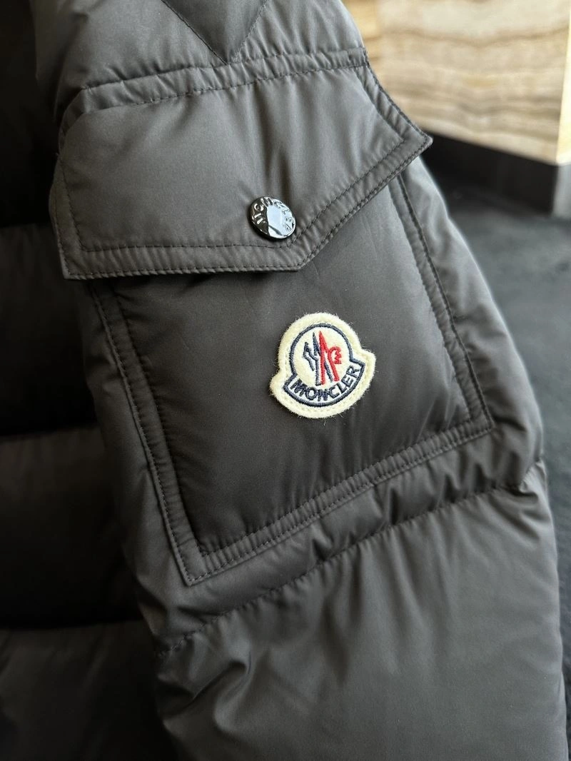 Moncler Down Jackets StreetReady 144002