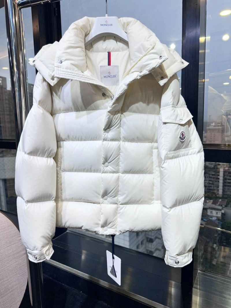 Breathable Moncler Down Jackets 144020