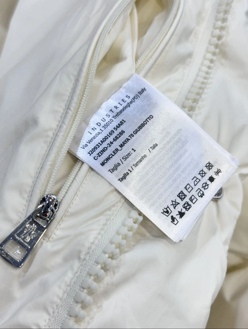 Breathable Moncler Down Jackets 144020