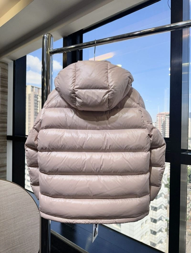 Unisex Moncler Down Jackets 143993
