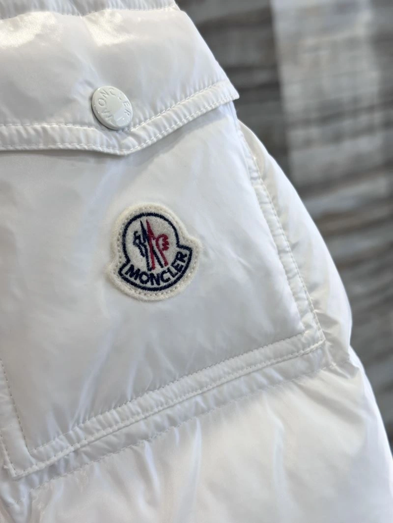 Chic Moncler Down Jackets 143995