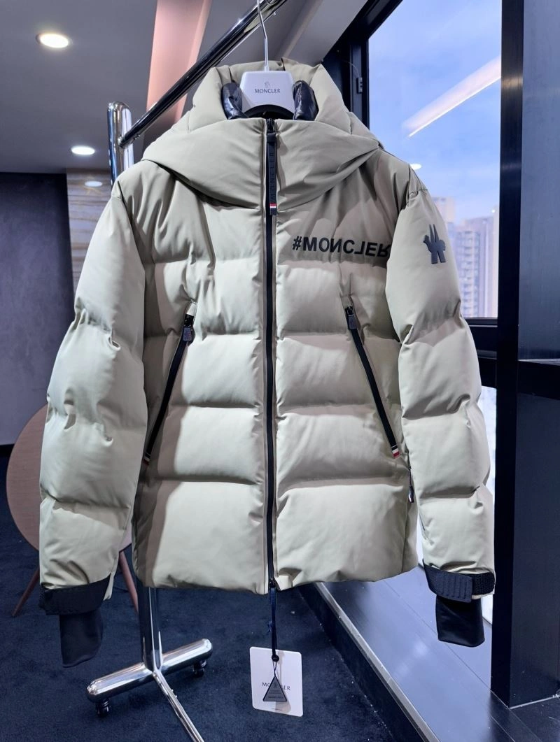Youthful Moncler Down Jackets 143992