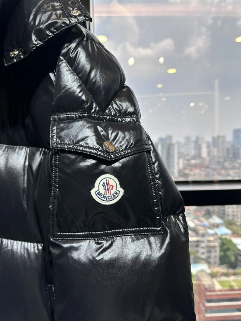 Functional Moncler Down Jackets 143988