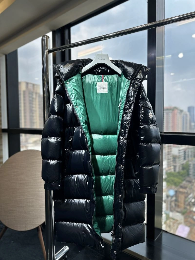 Functional Moncler Down Jackets 143988