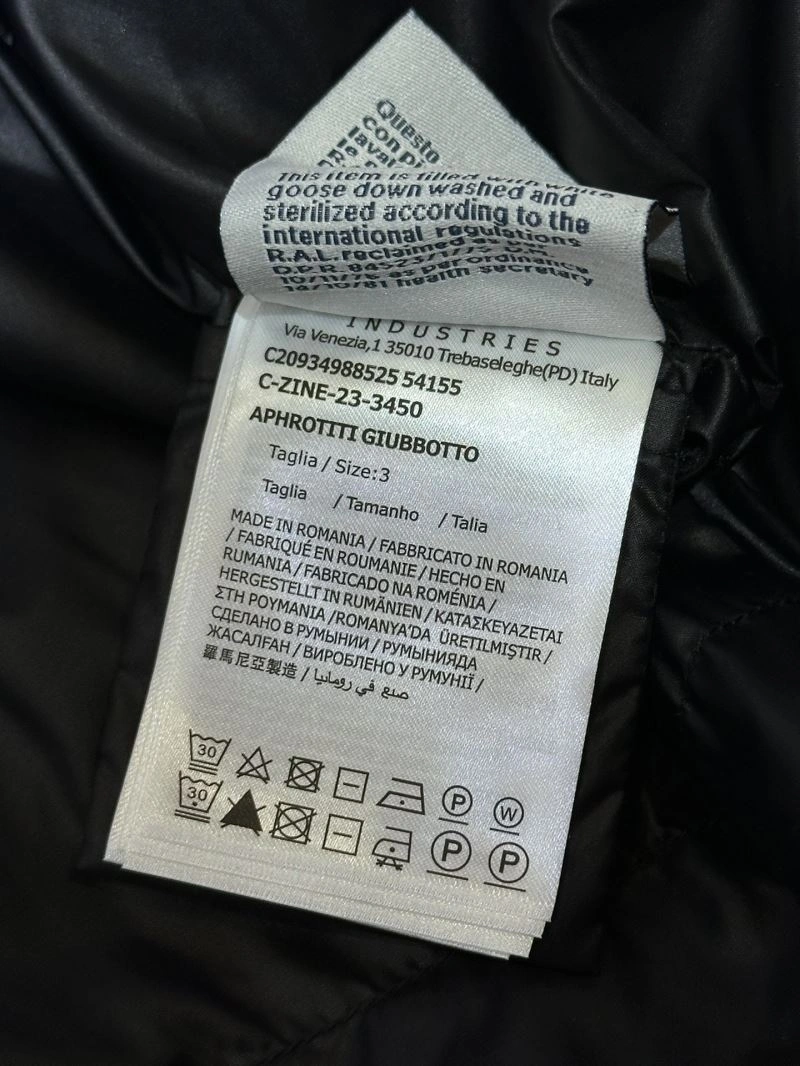 Moncler Down Jackets Sustainable 143983