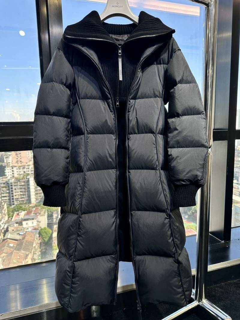 RelaxedFit Moncler Down Jackets 143985