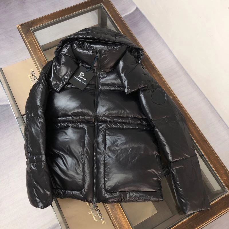 Moncler Down Jackets EyeCatching 143980