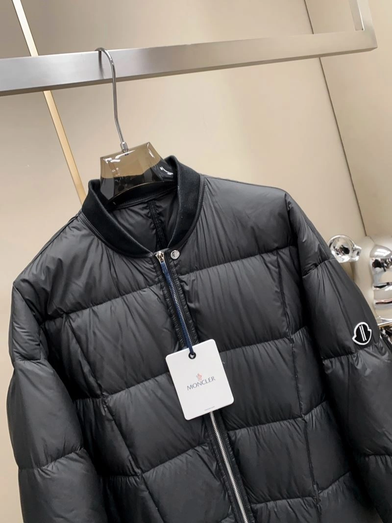 Moncler Down Jackets Breathable 144001