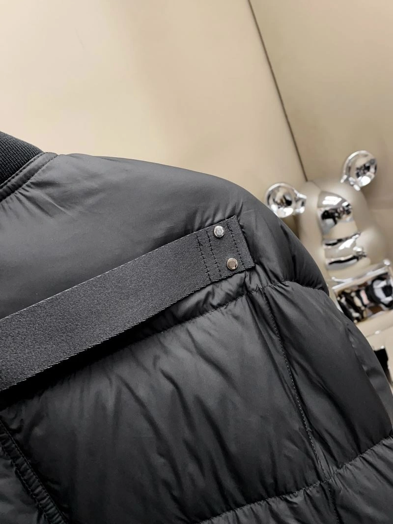 Moncler Down Jackets Breathable 144001