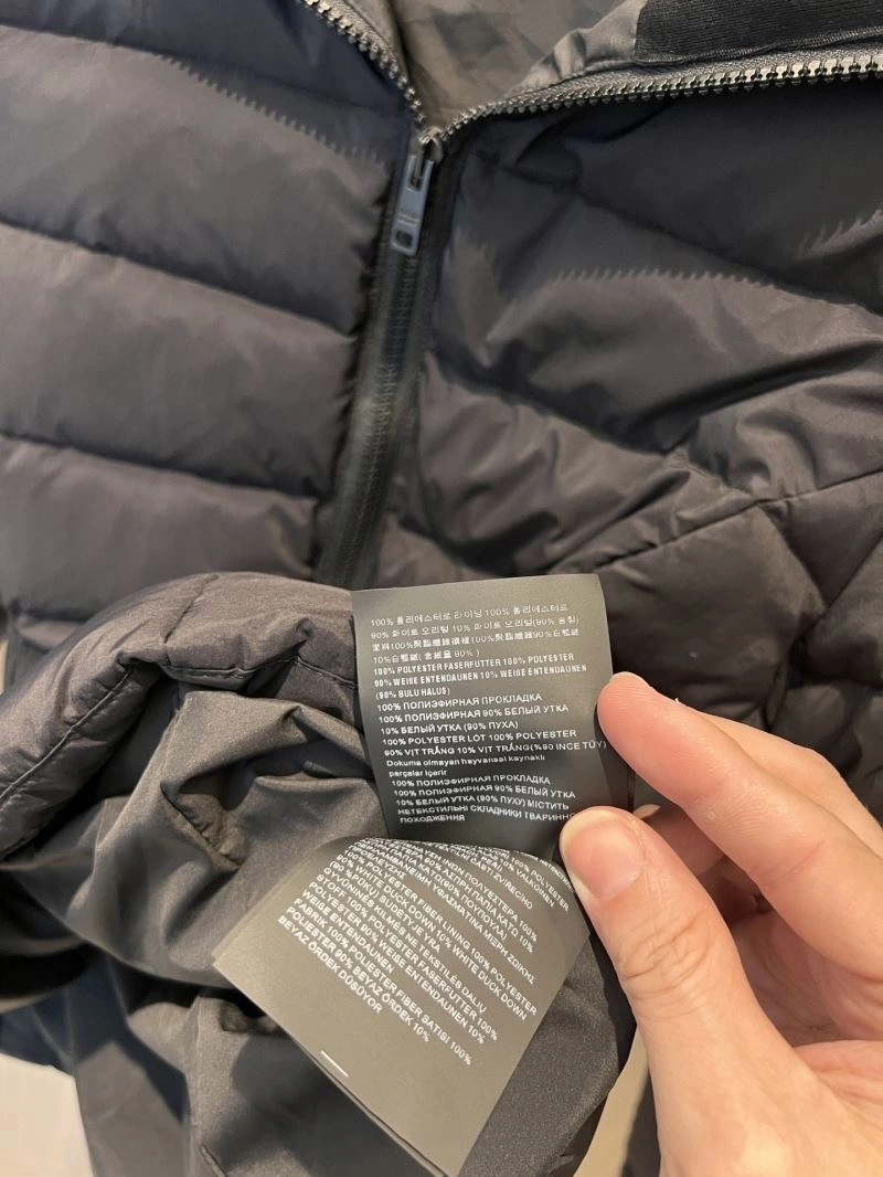 SoftTouch Moncler Down Jackets 143974