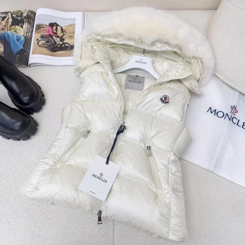 Moncler Down Jackets Soft 143987