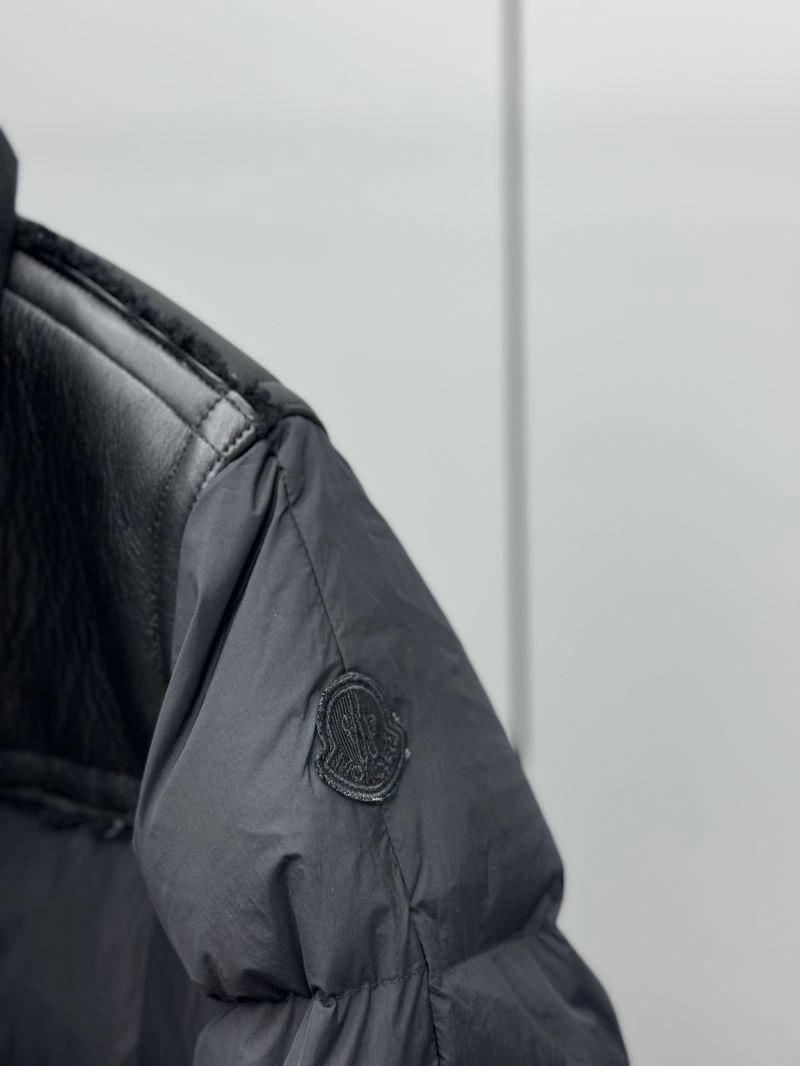 Moncler Down Jackets Stylish 143969