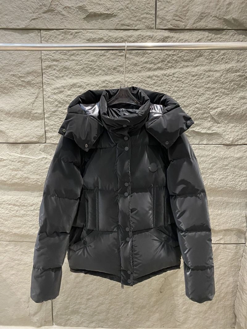 Moncler Down Jackets Cozy 143975