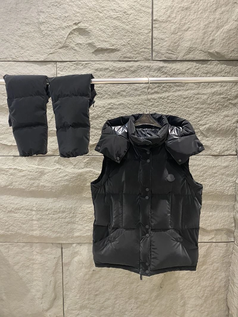 Moncler Down Jackets Cozy 143975