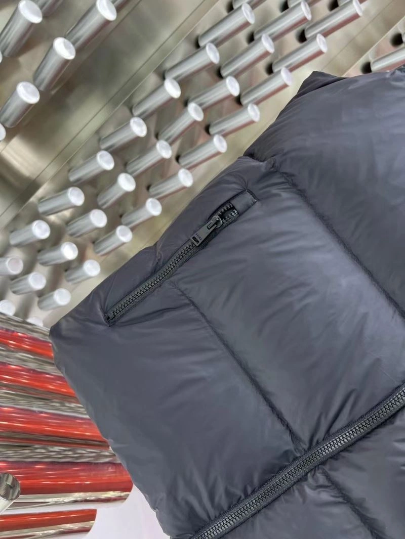 Neat Moncler Down Jackets 143968