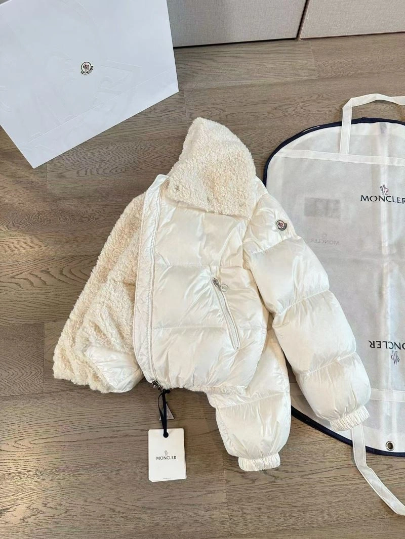 Affordable Moncler Down Jackets 143971