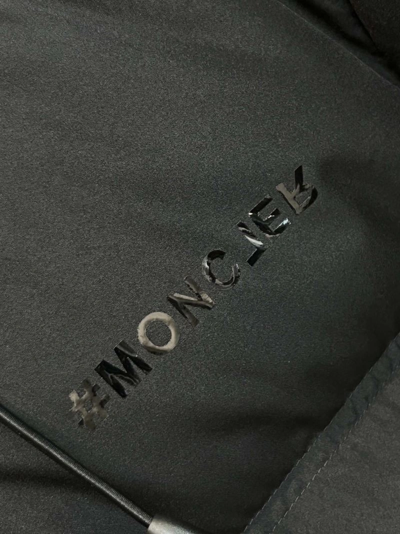 ComfortFit Moncler Down Jackets 143989