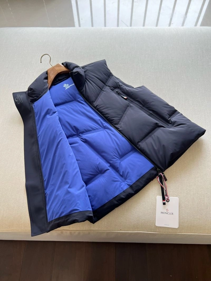 Moncler Down Jackets EasyMatch 143973