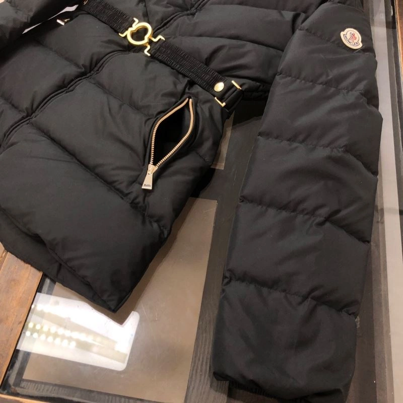 RelaxedFit Moncler Down Jackets 143963