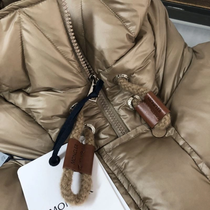 Moncler Down Jackets TimelessDesign 143966