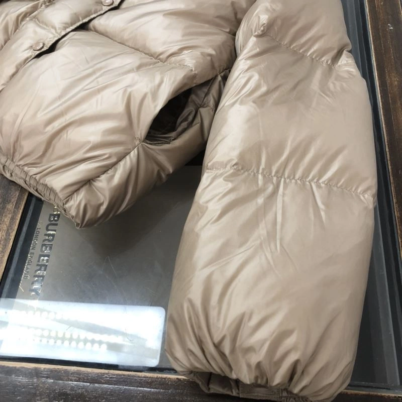 Moncler Down Jackets TimelessDesign 143966