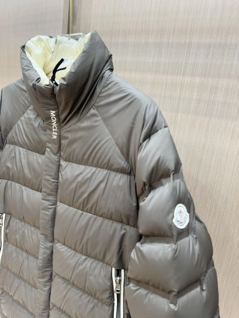 Premium Moncler Down Jackets 143956