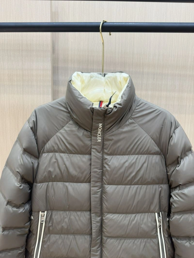 Premium Moncler Down Jackets 143956