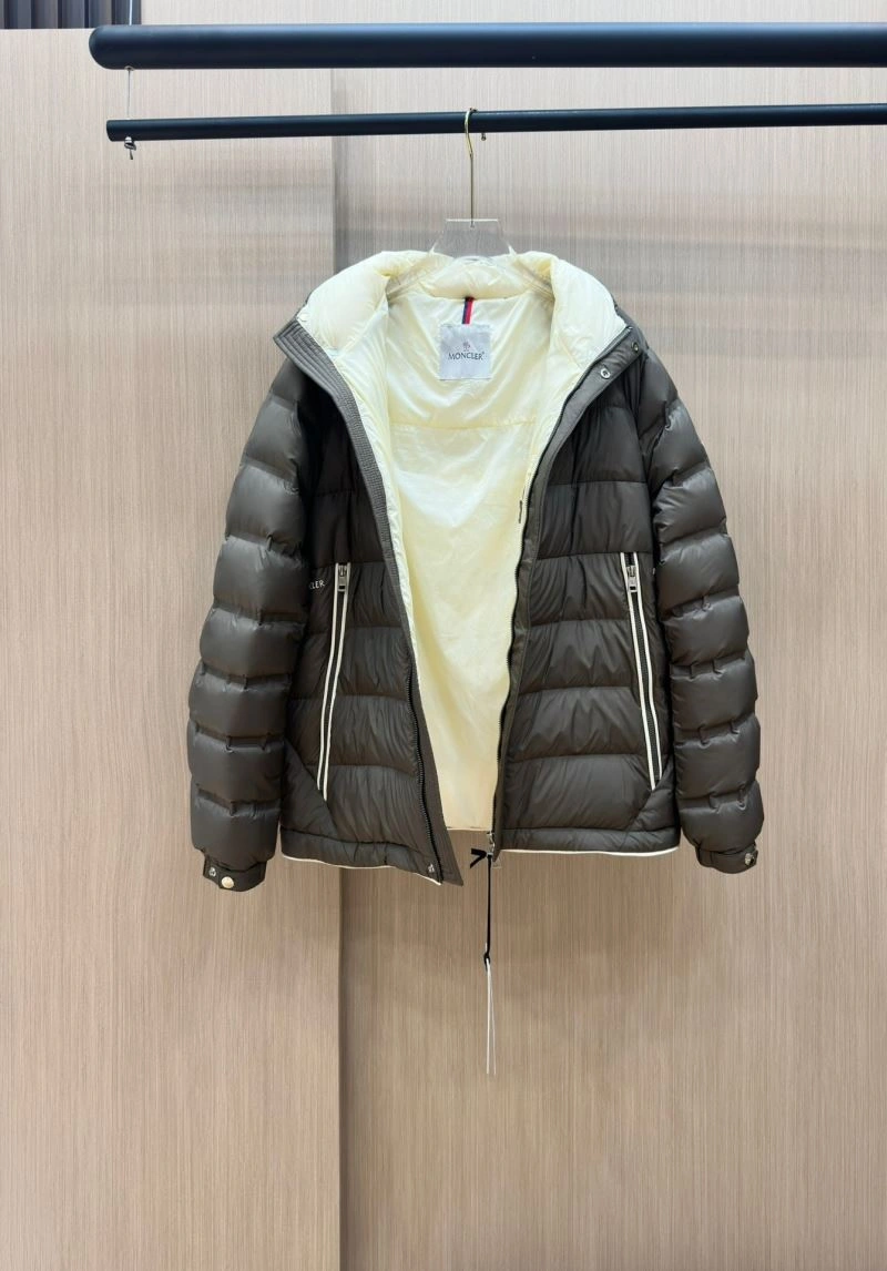 Premium Moncler Down Jackets 143956