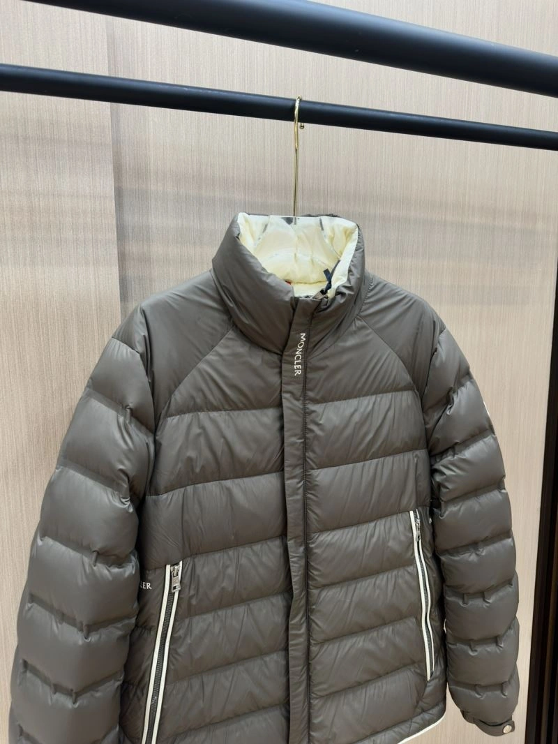 Premium Moncler Down Jackets 143956
