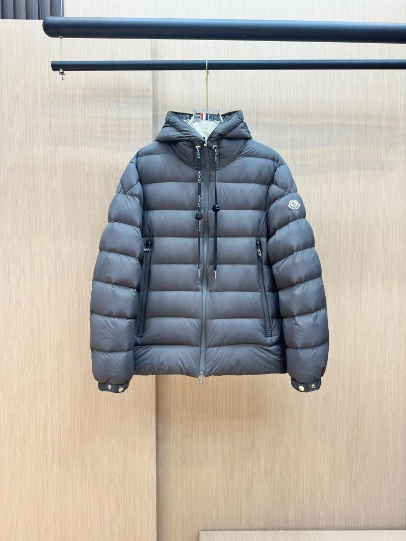 TechFriendly Moncler Down Jackets 143954