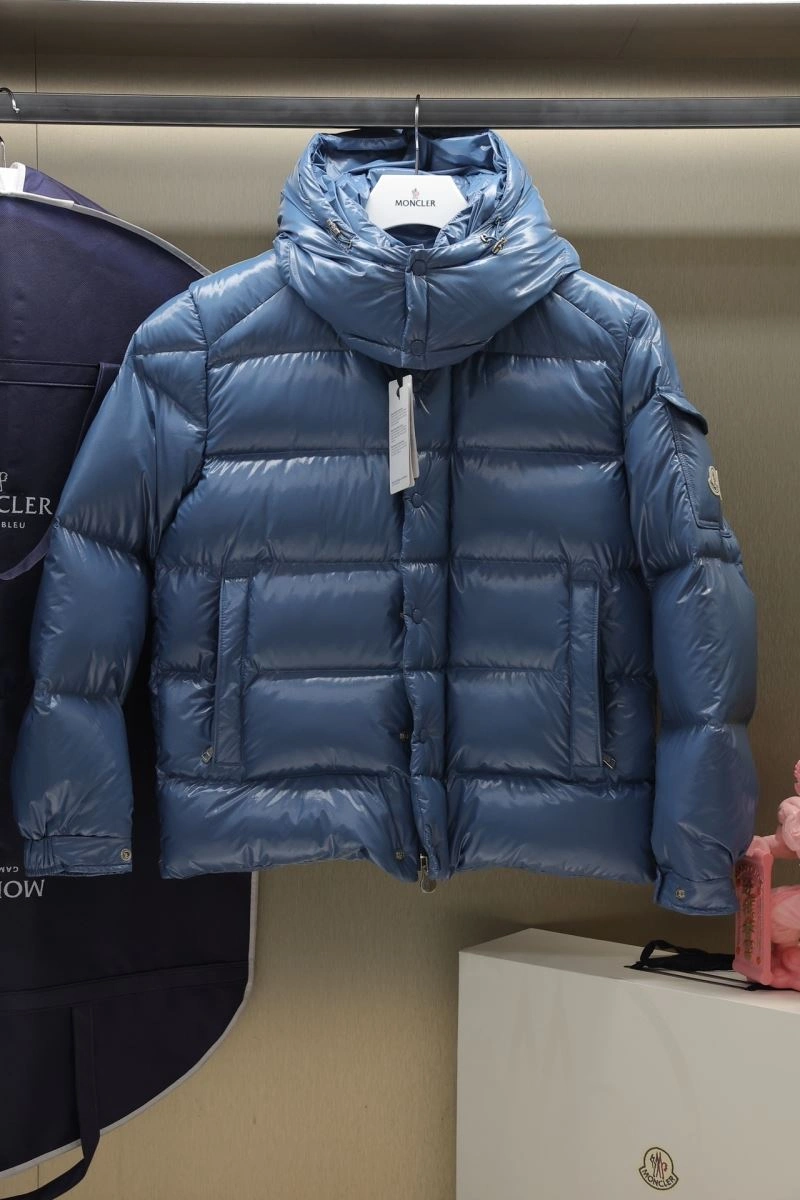 Moncler Down Jackets Sustainable 143952