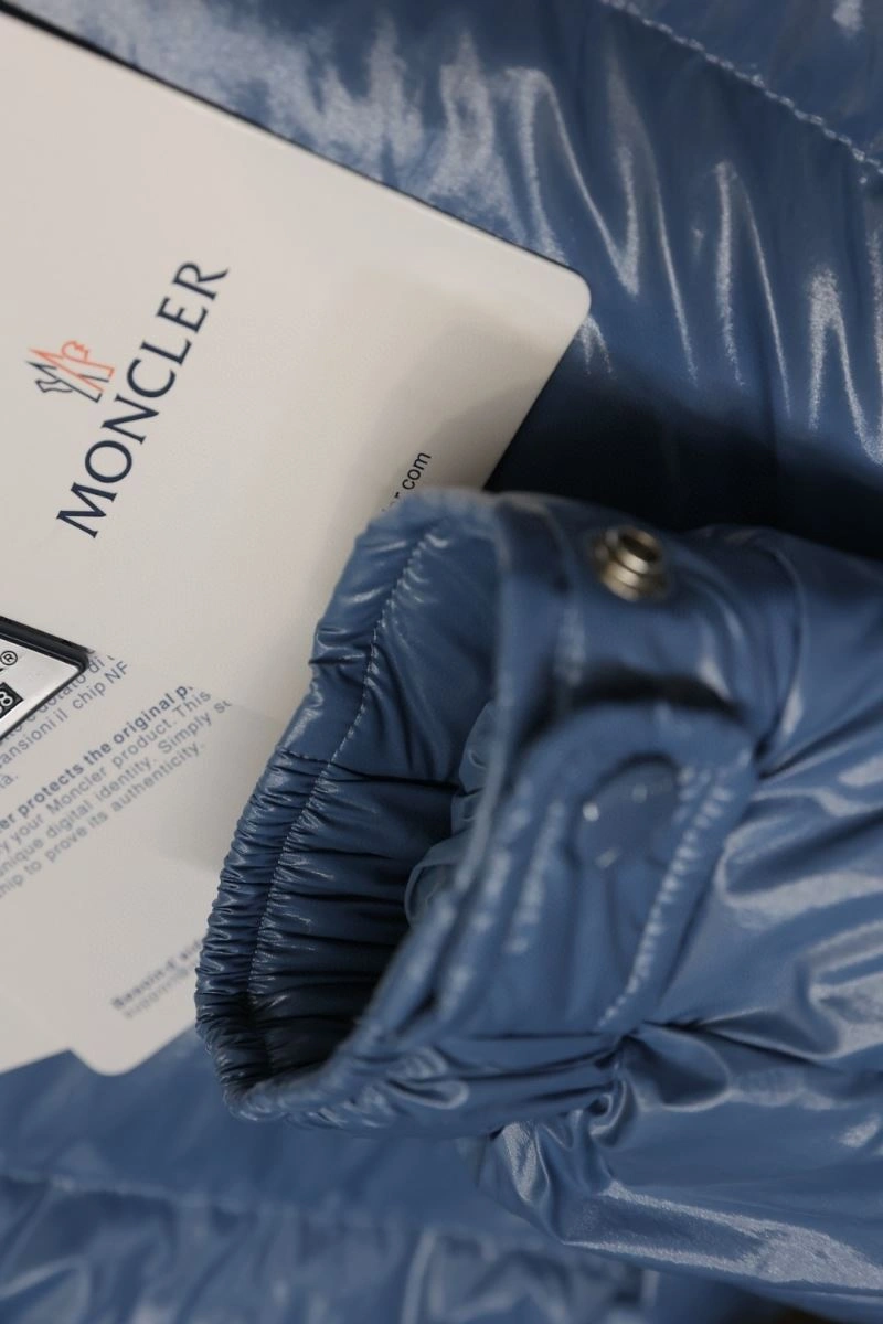 Moncler Down Jackets Sustainable 143952
