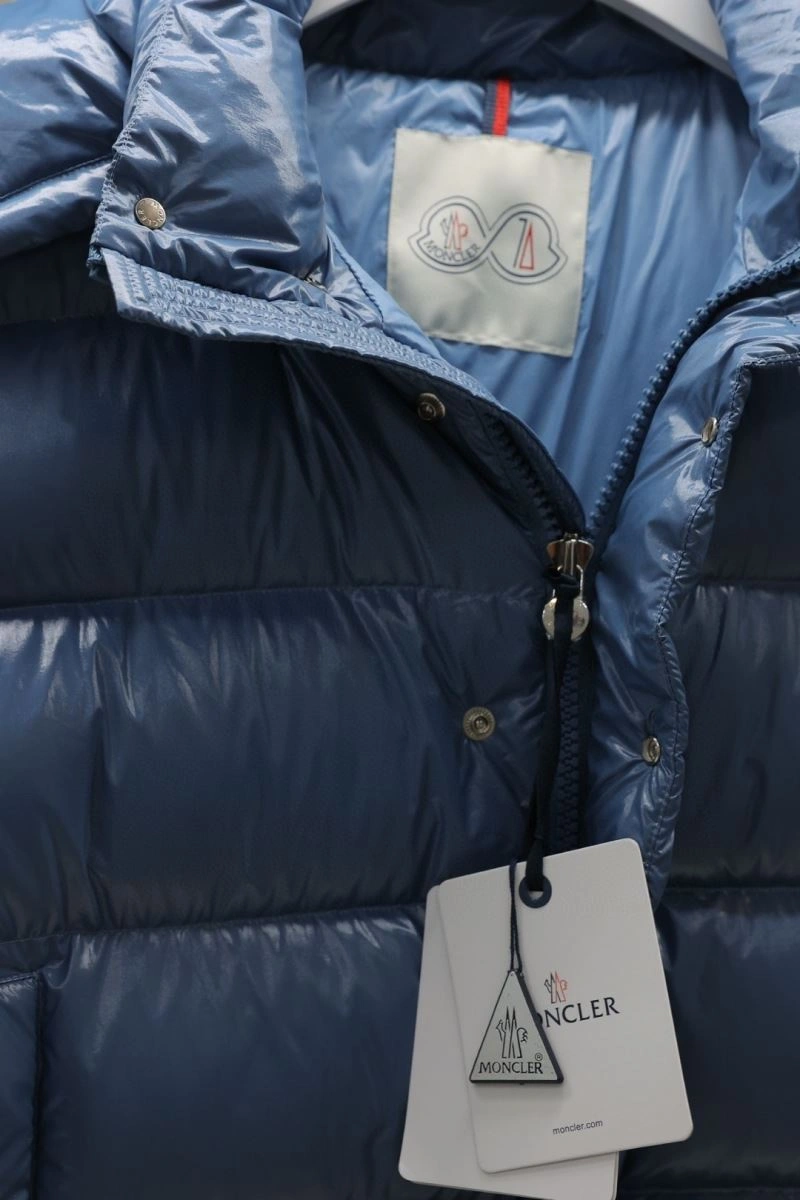 Moncler Down Jackets Sustainable 143952