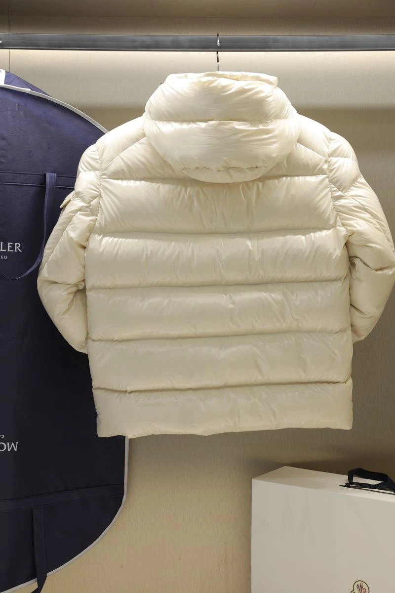 NewStyle Moncler Down Jackets 143948