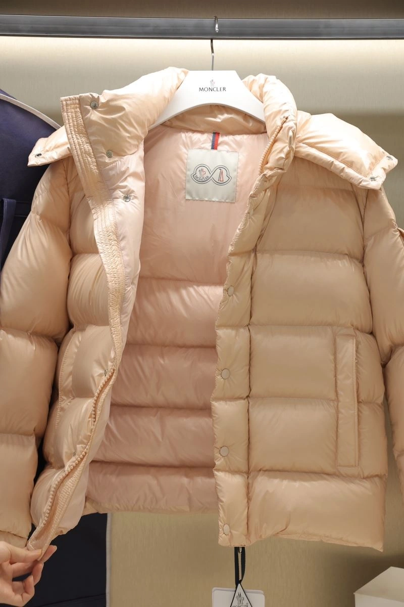 Moncler Down Jackets Reliable 143950