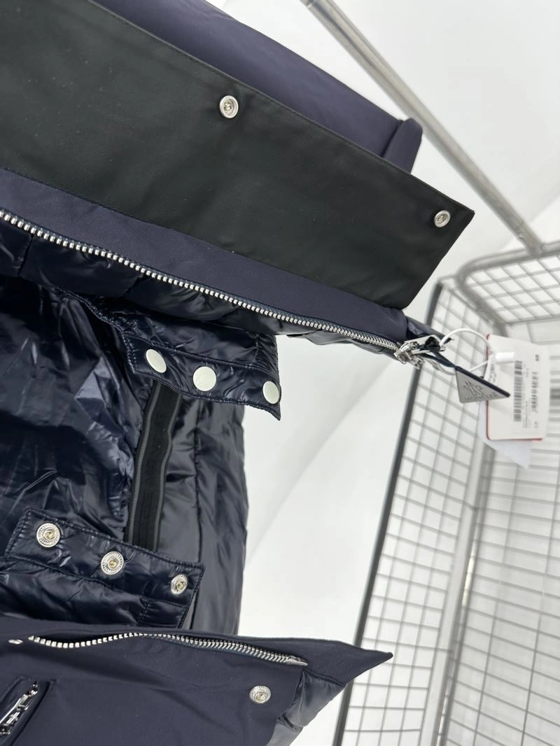 Moncler Down Jackets Comfortable 143949