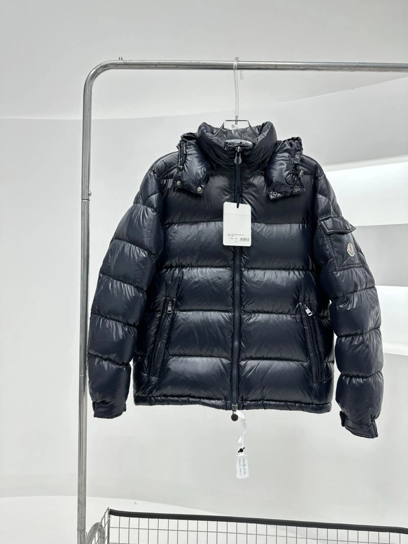 Moncler Down Jackets ZipUp 143947