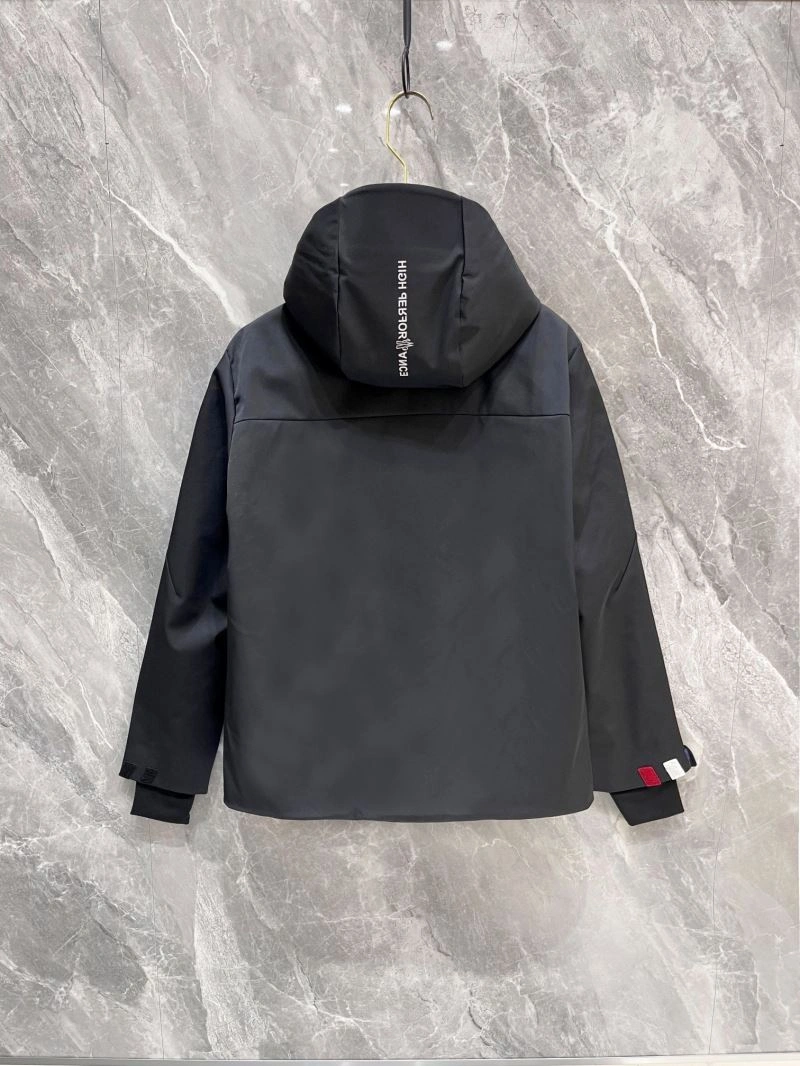 Seasonal Moncler Down Jackets 143943