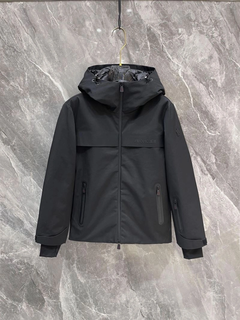 Moncler Down Jackets Soft 143942