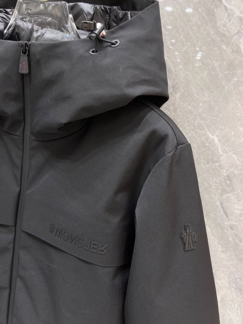 Moncler Down Jackets Soft 143942
