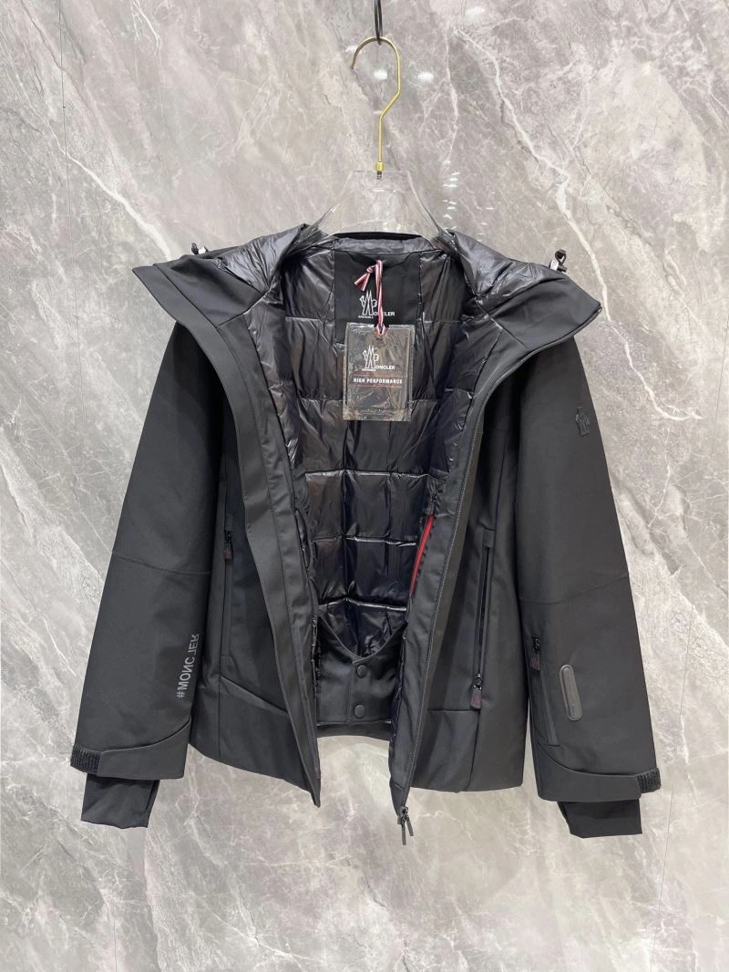 Moncler Down Jackets FlexibleFit 143932