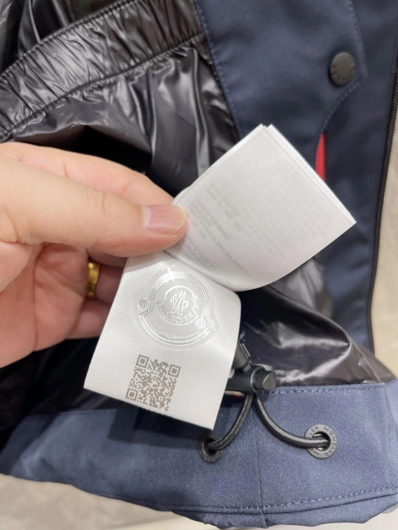 Moncler Down Jackets StreetReady 143929